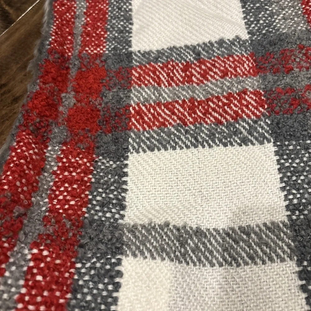 NEW POTTERY BARN Graham Plaid & Faux Fur Back Throw Pillow Cover Zipper‎ Closure